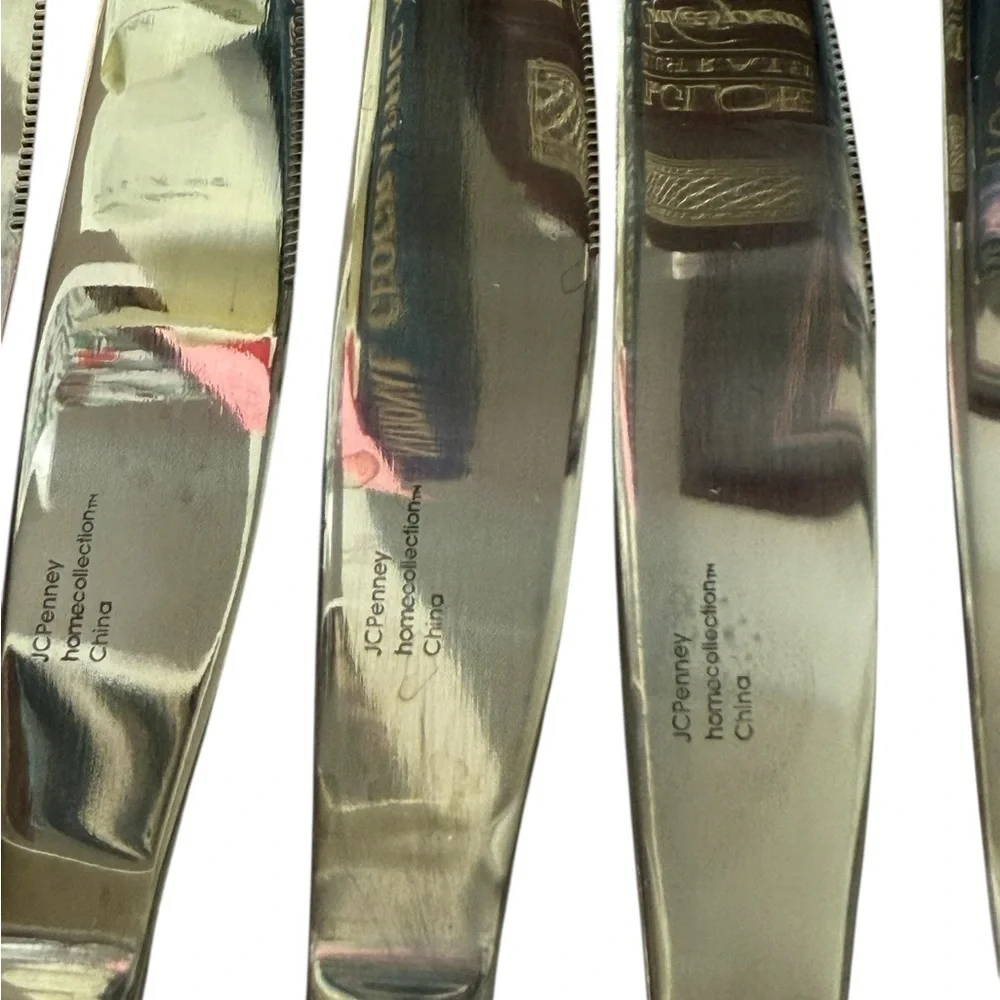 J. C. Penney Home Collection Jazz Serrated Knives 9 inch  Silverware 11Knives